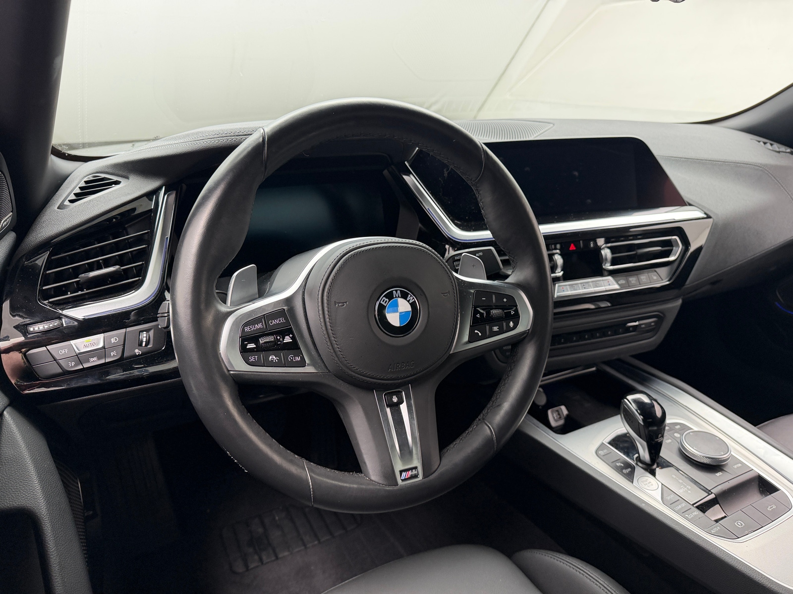 Thumbnail: 2023 BMW Z4 - 4