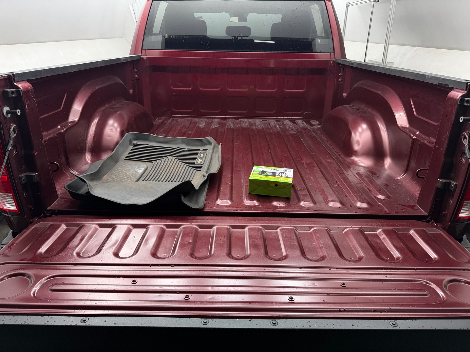 Thumbnail: 2021 RAM 1500 Classic - 7