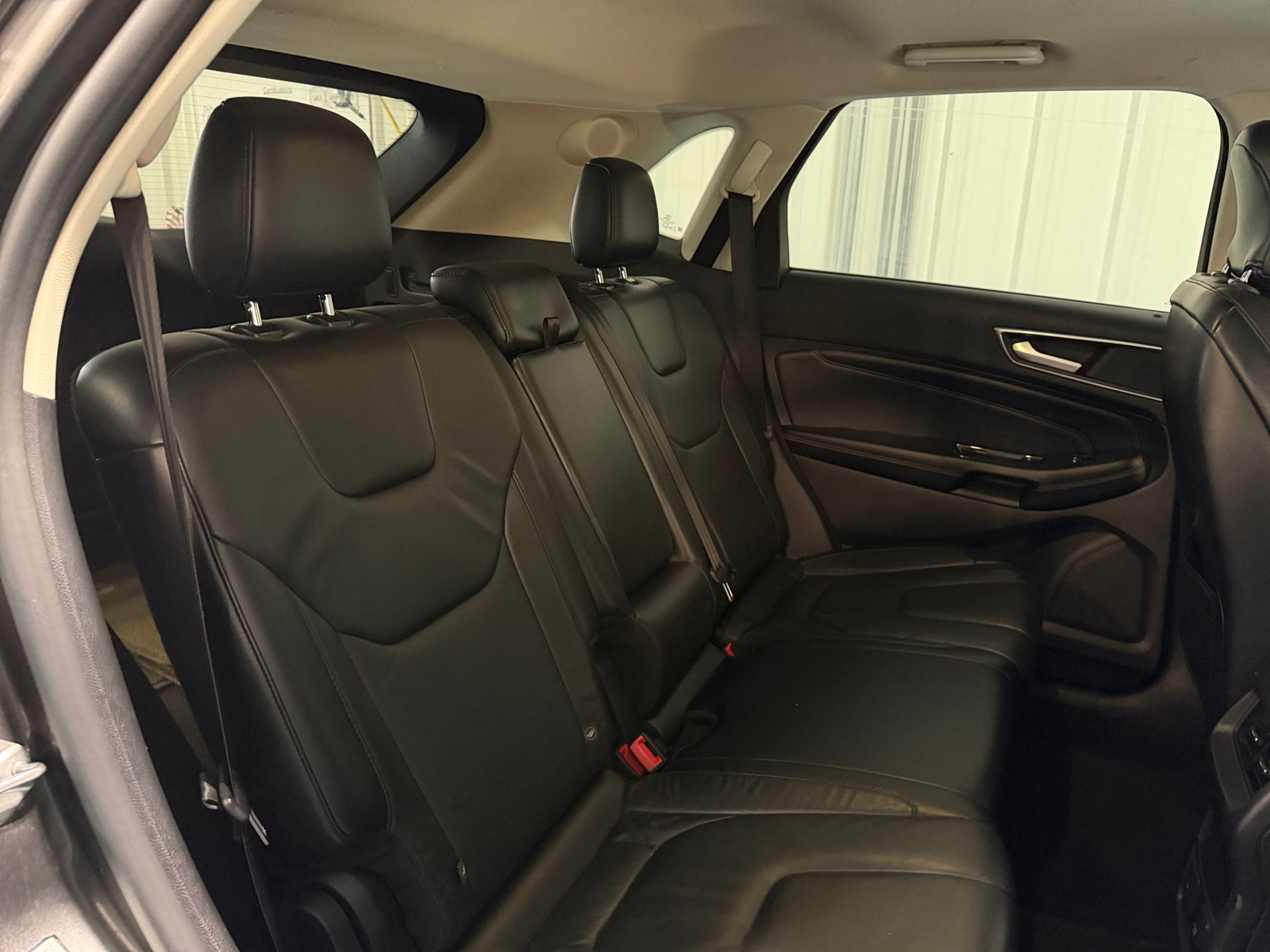 Thumbnail: 2015 Ford Edge - 5