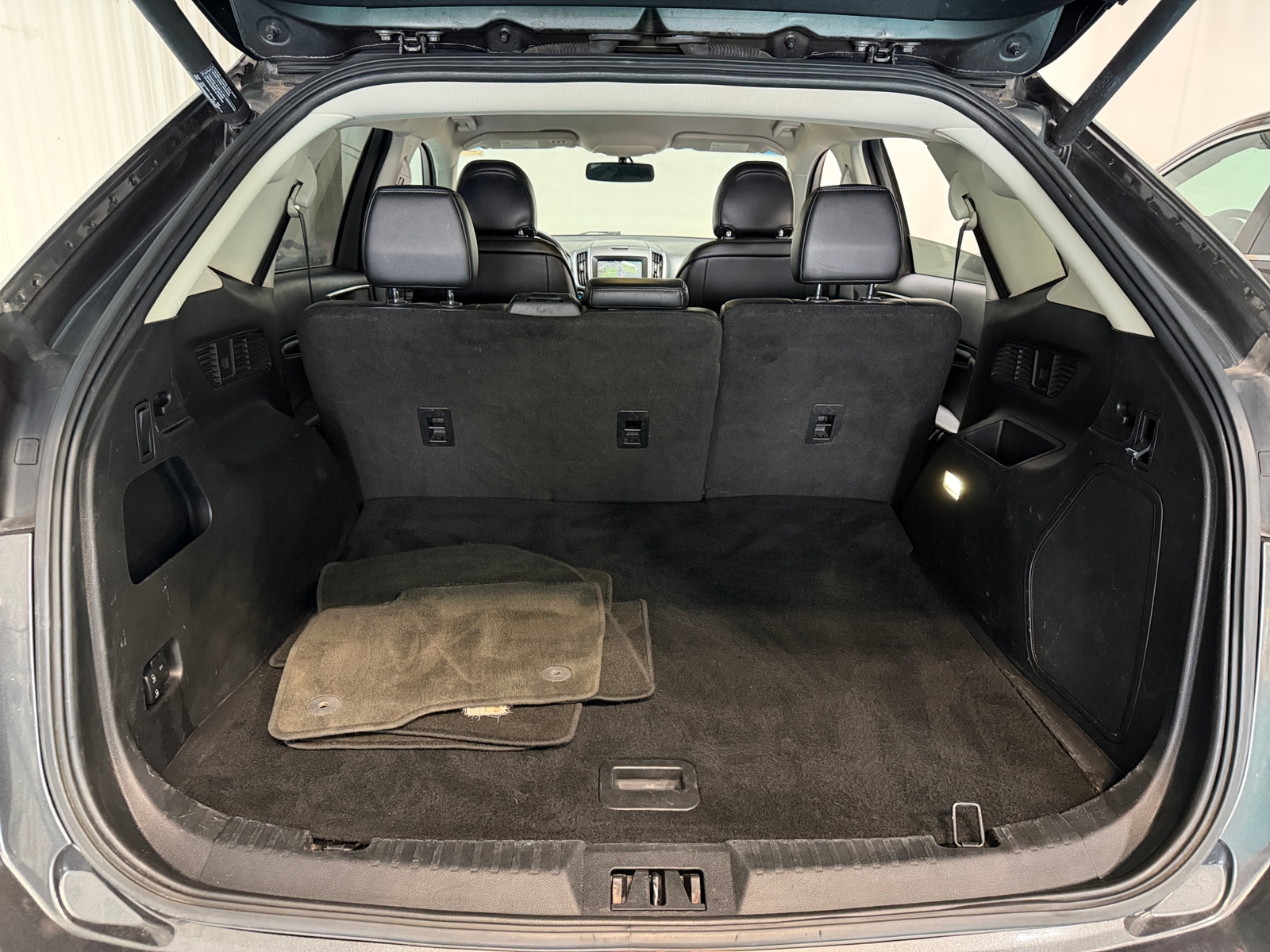 Thumbnail: 2015 Ford Edge - 6