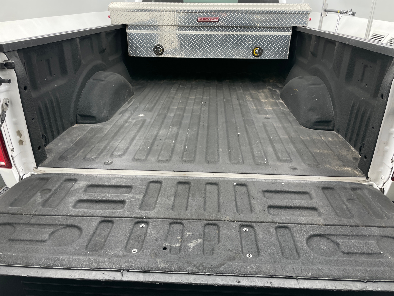 Thumbnail: 2019 Ford Econoline - 6