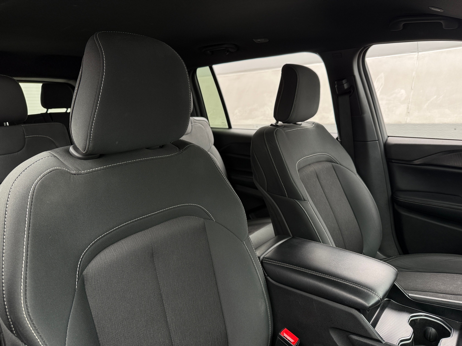 Thumbnail: 2024 Jeep Grand Cherokee L - 2