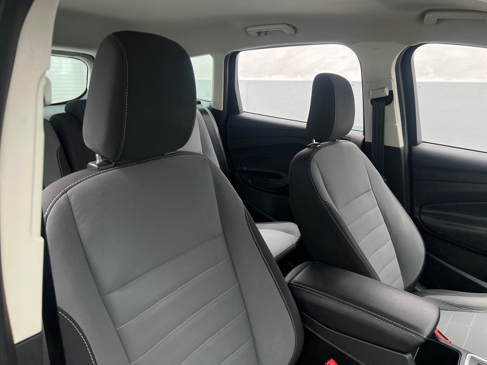 Thumbnail: 2018 Ford Escape - 2