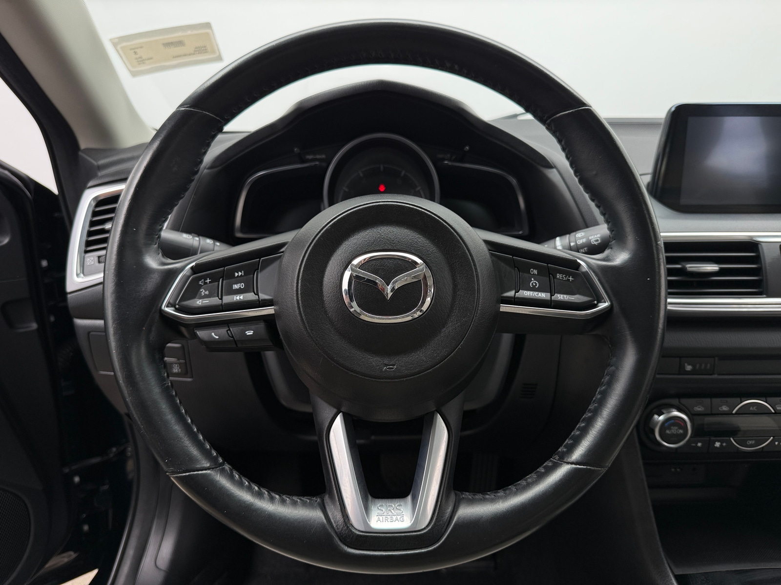 Thumbnail: 2018 Mazda Mazda3 - 4