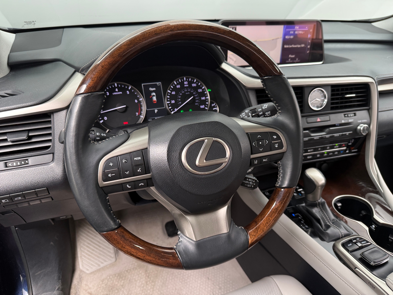Thumbnail: 2016 Lexus RX - 5