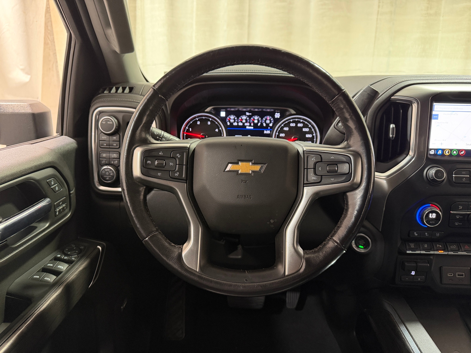 Thumbnail: 2020 Chevrolet Silverado 2500 - 4