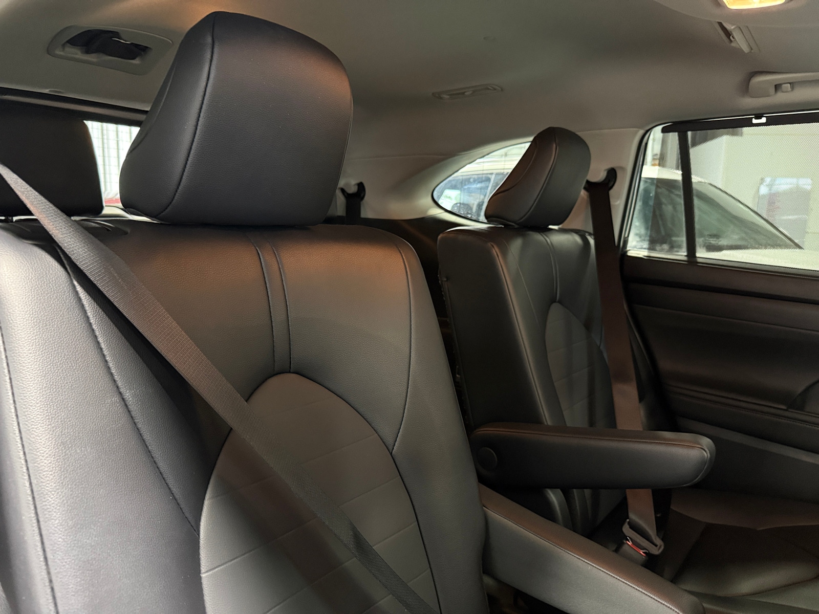 Thumbnail: 2026 Toyota Highlander - 6