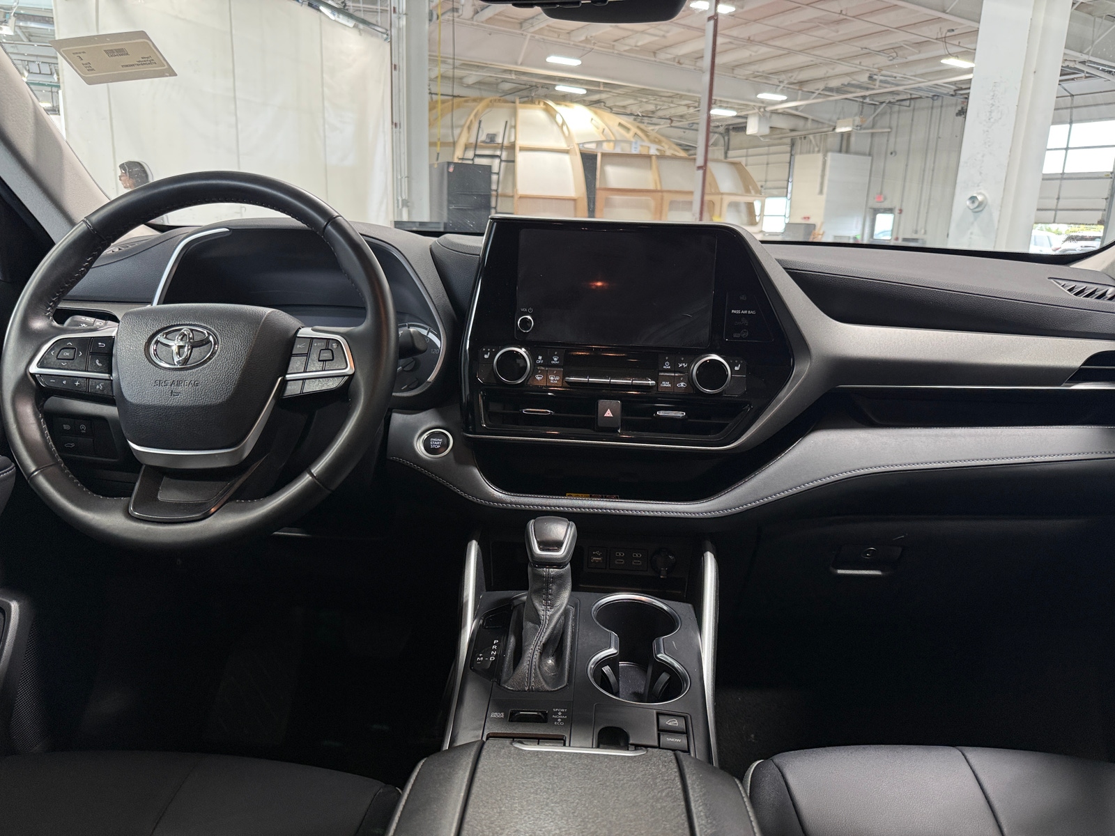 Thumbnail: 2026 Toyota Highlander - 3