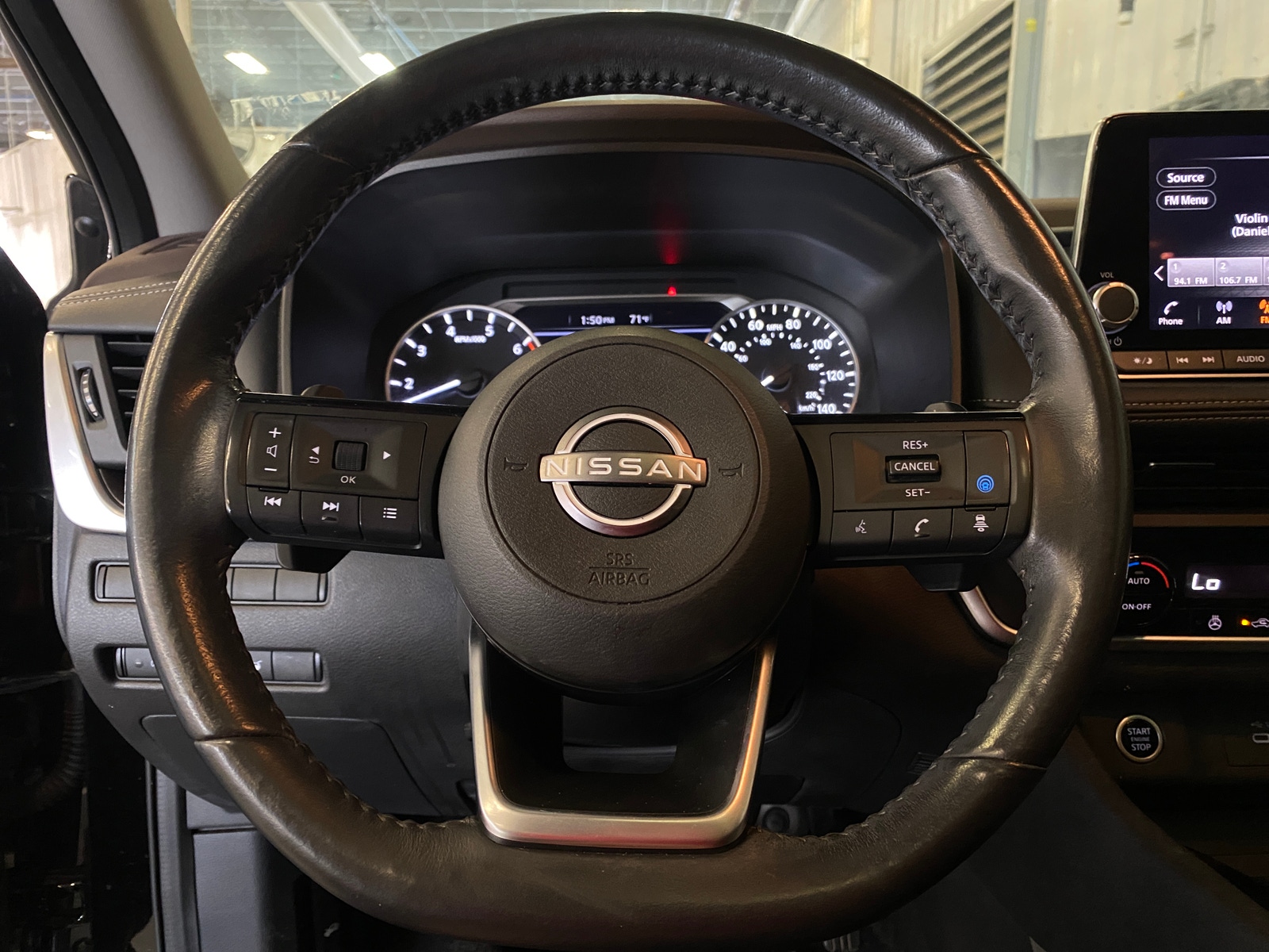 Thumbnail: 2023 Nissan Rogue - 4