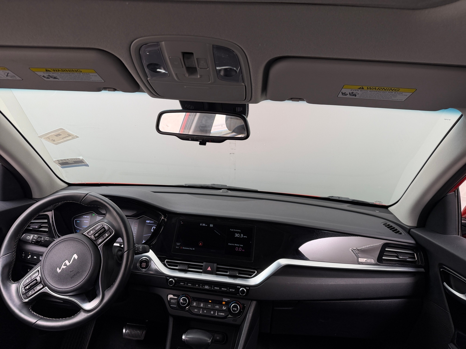Thumbnail: 2022 Kia Niro - 2