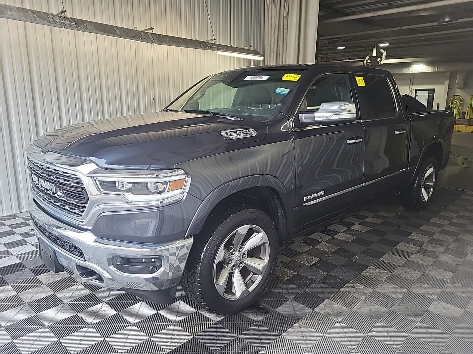 2019 Ram 1500 Limited 4x4 Crew Cab 5'7" Box