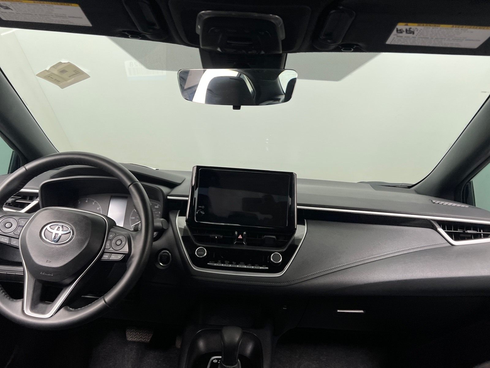 Thumbnail: 2025 Toyota Corolla - 3