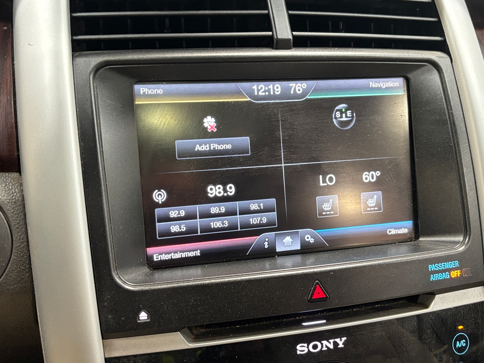 Thumbnail: 2014 Ford Edge - 3