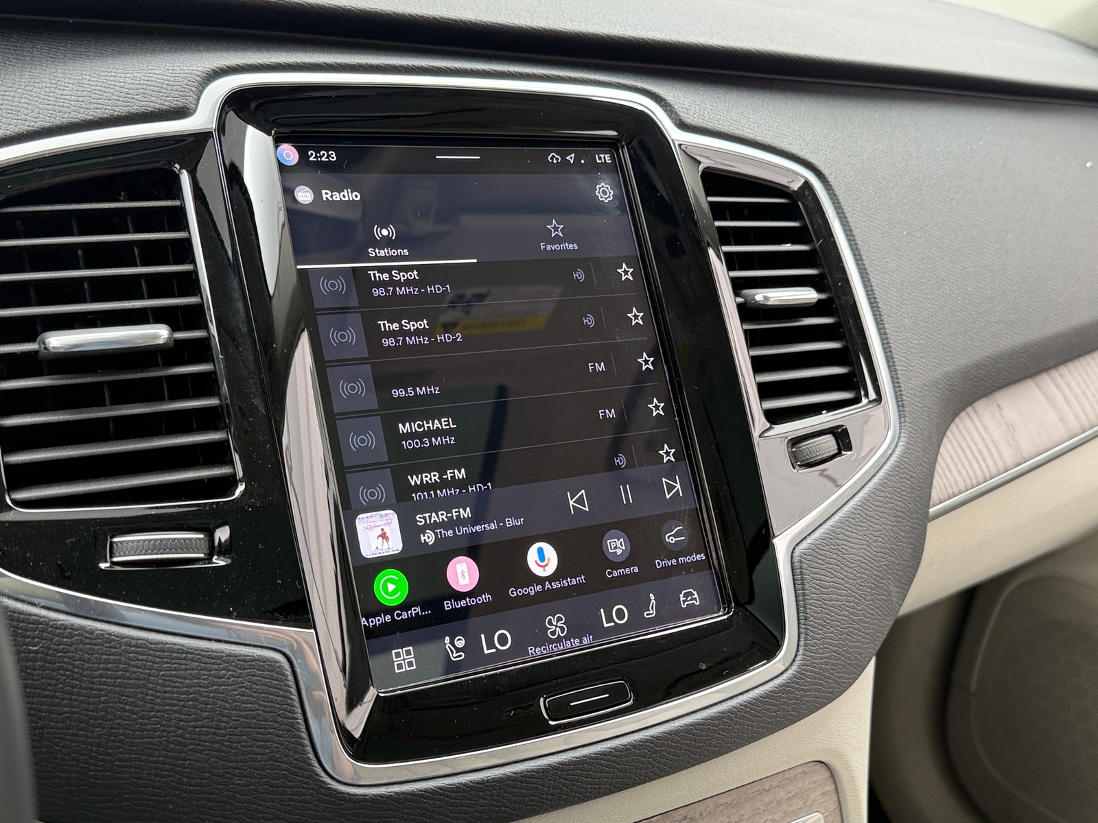 Thumbnail: 2023 Volvo XC90 - 3