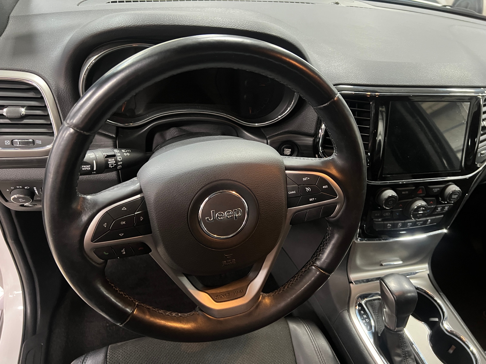 Thumbnail: 2021 Jeep Grand Cherokee - 4