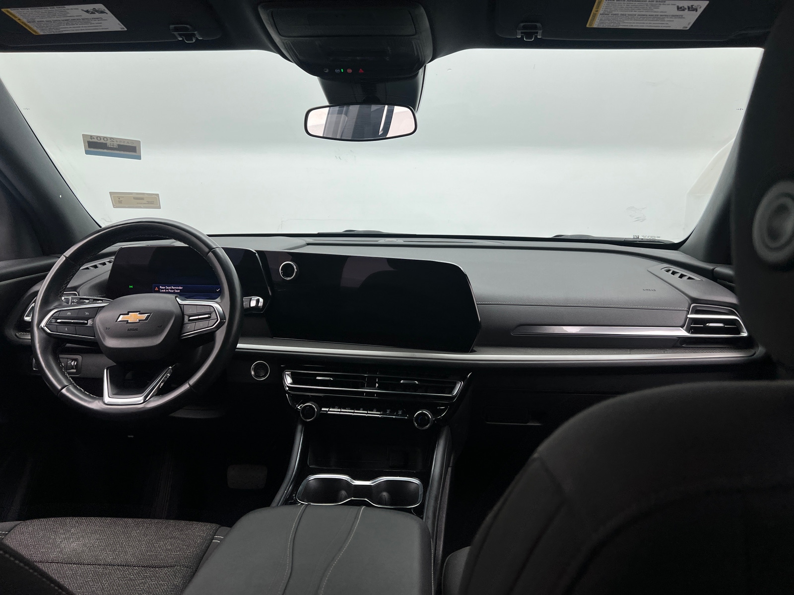 Thumbnail: 2024 Chevrolet Traverse - 3