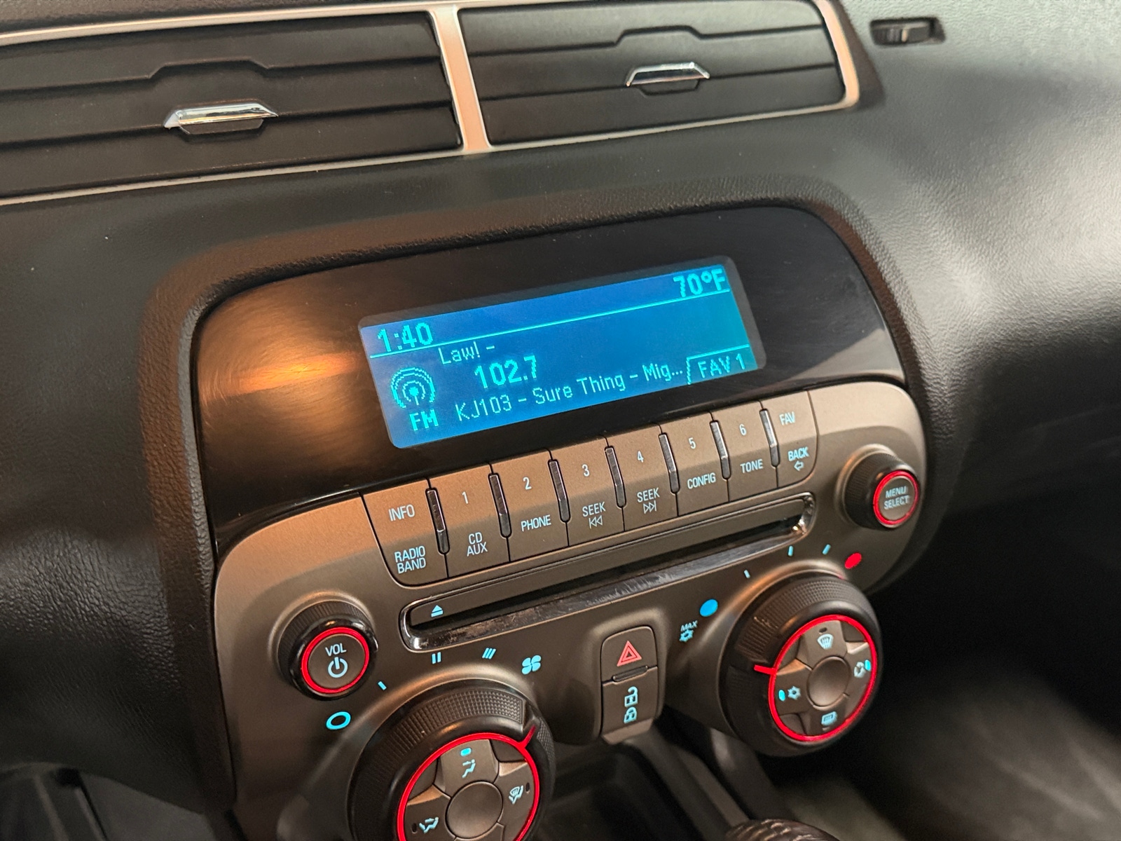 Thumbnail: 2011 Chevrolet Camaro - 3