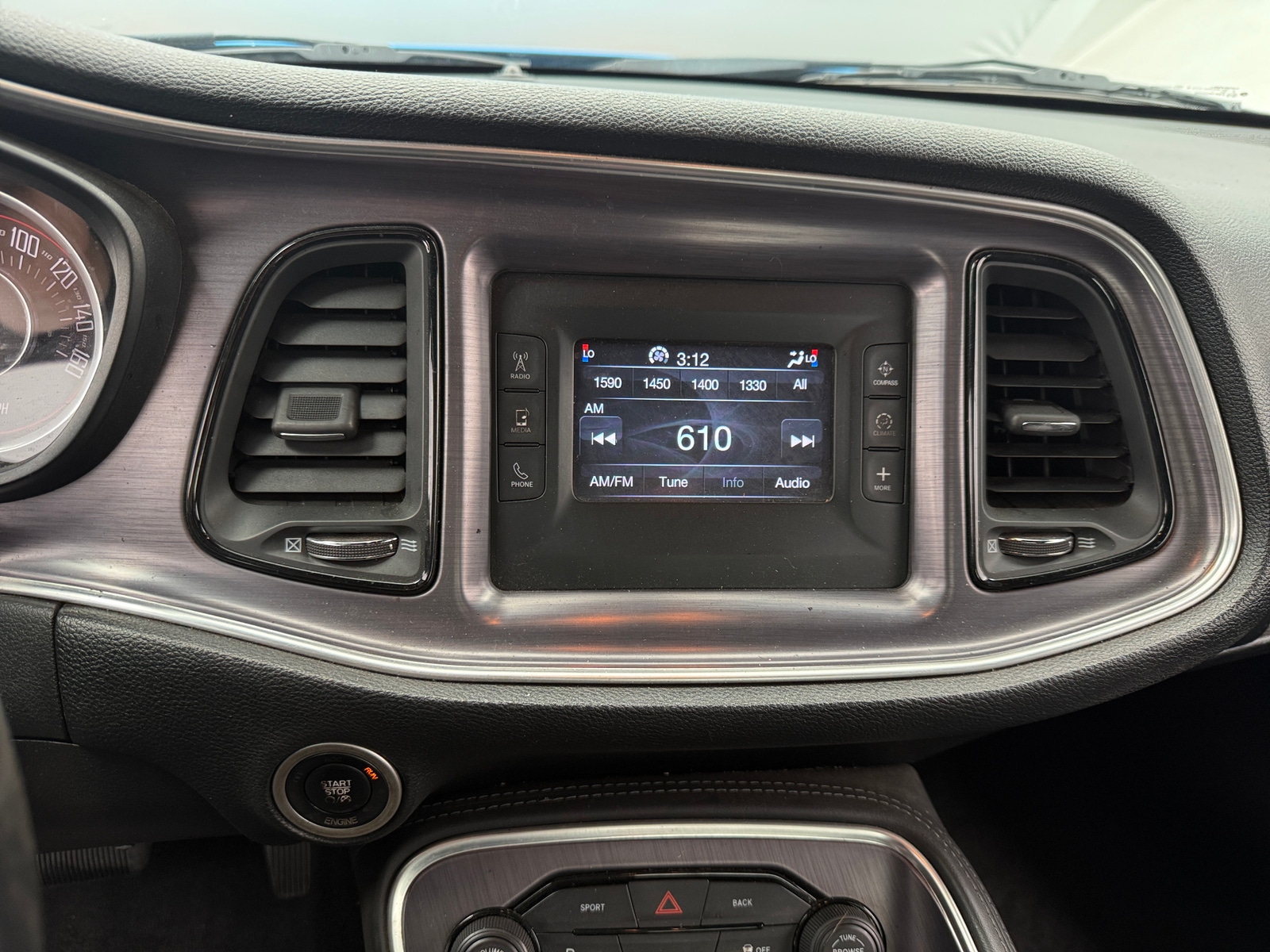Thumbnail: 2015 Dodge Challenger - 3