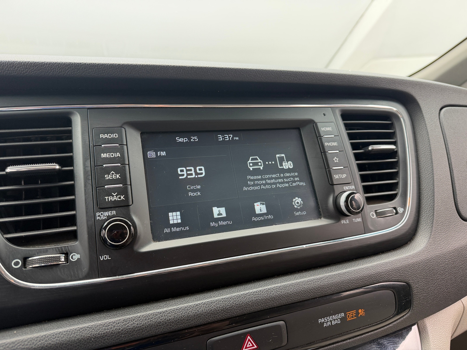 Thumbnail: 2021 Kia Sedona - 4
