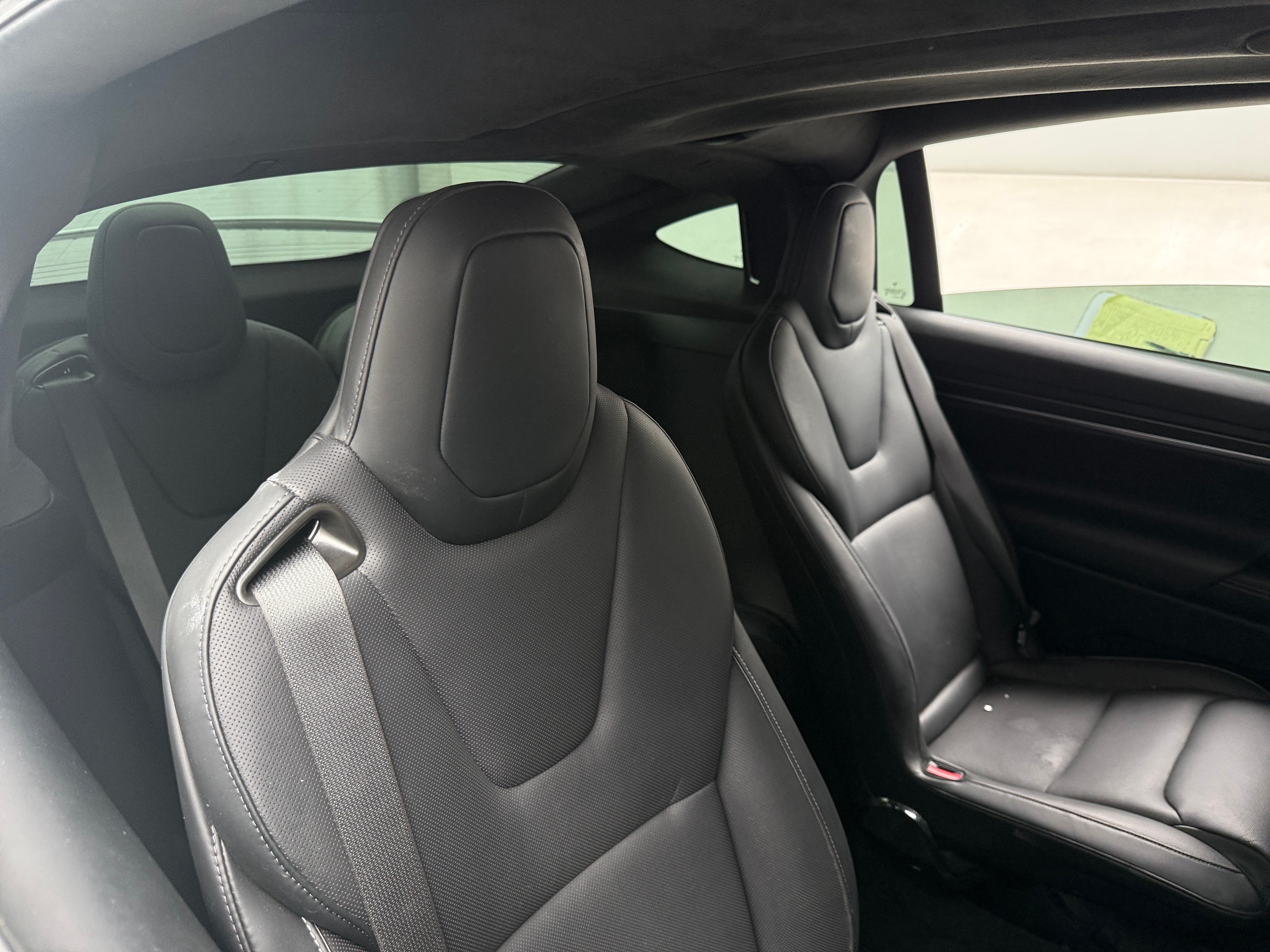 2022 Tesla Model X Plaid - Photo 3
