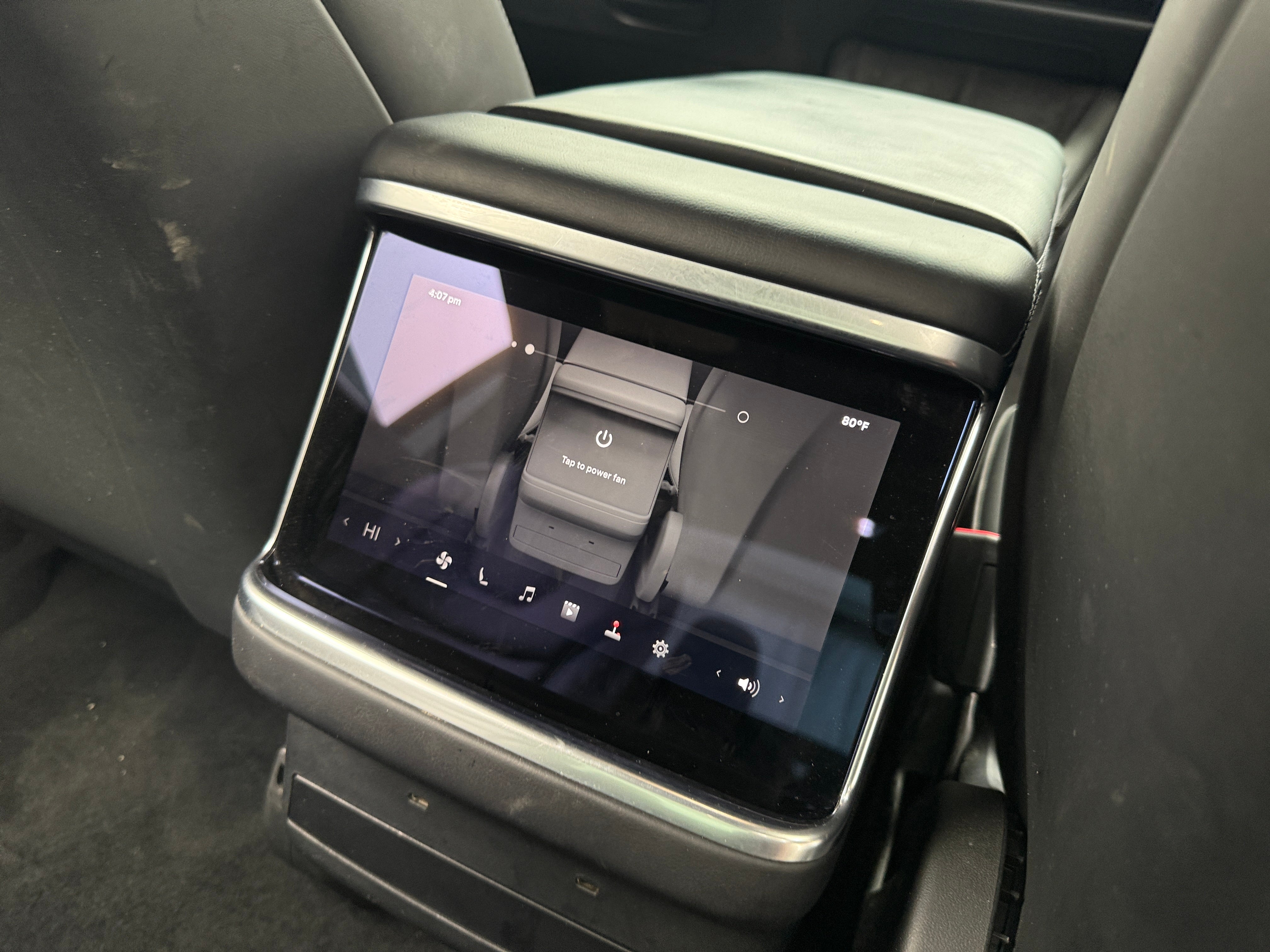 2022 Tesla Model X Plaid - Photo 5