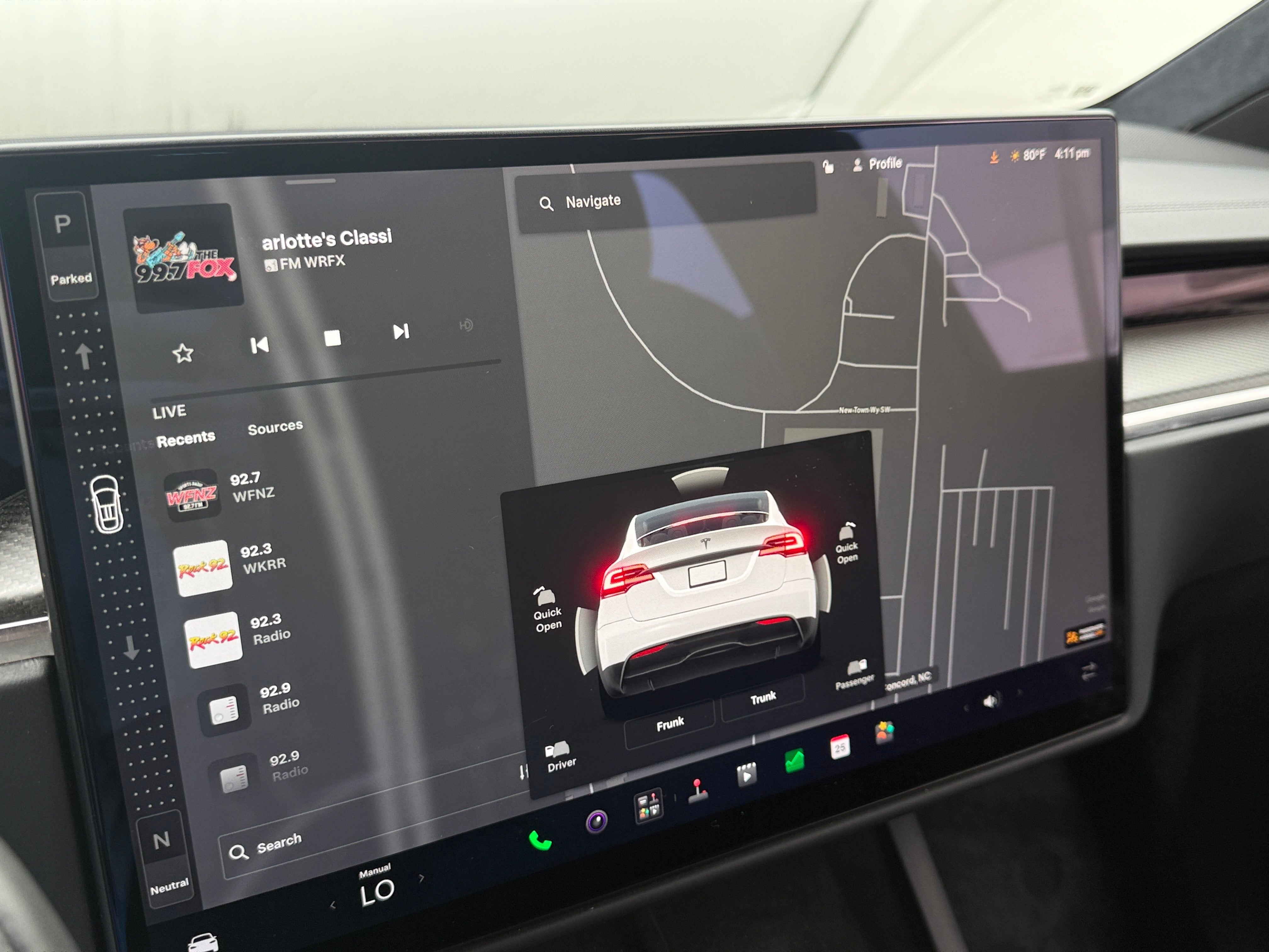 2022 Tesla Model X Plaid - Photo 16