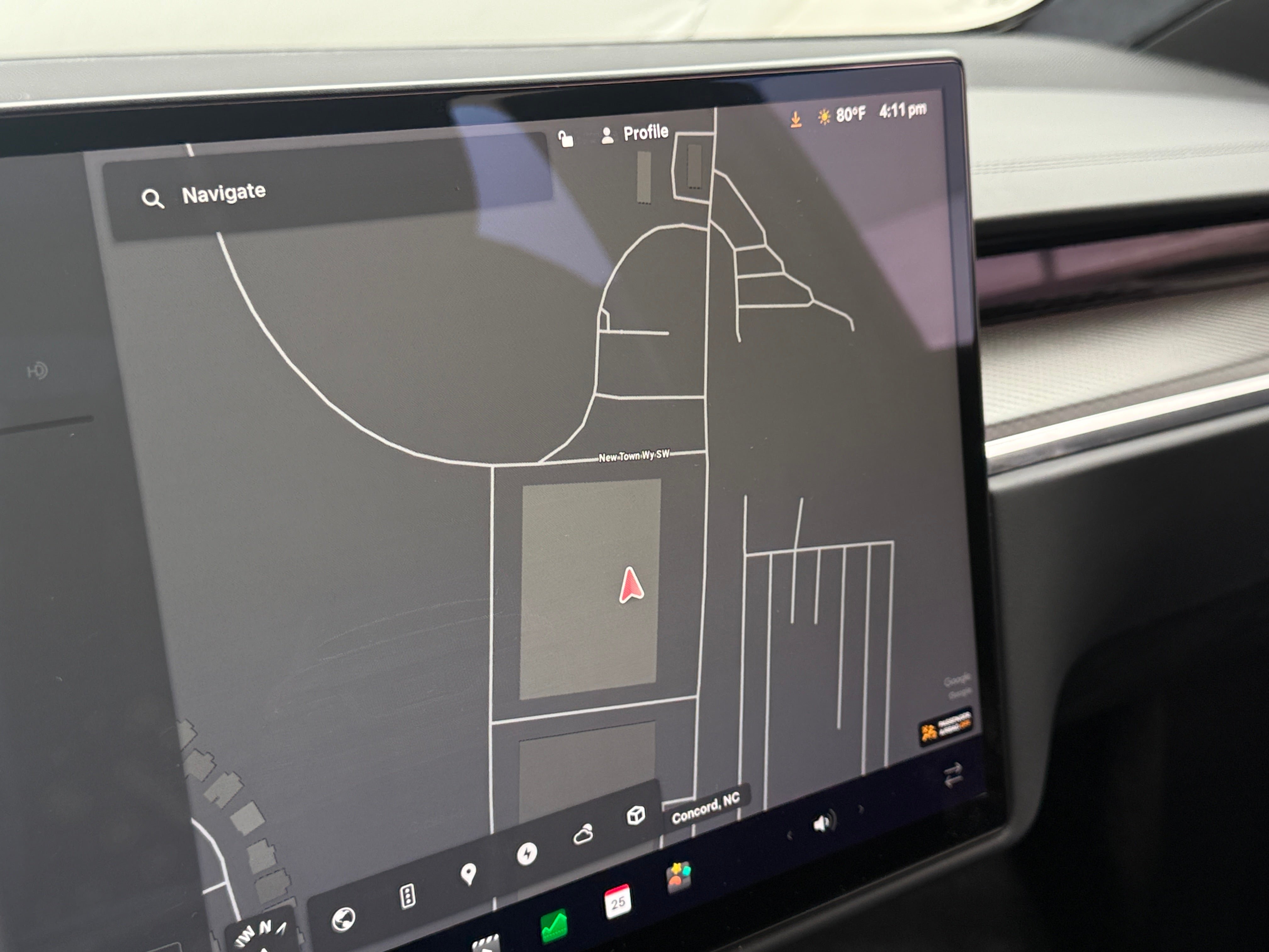 2022 Tesla Model X Plaid - Photo 17