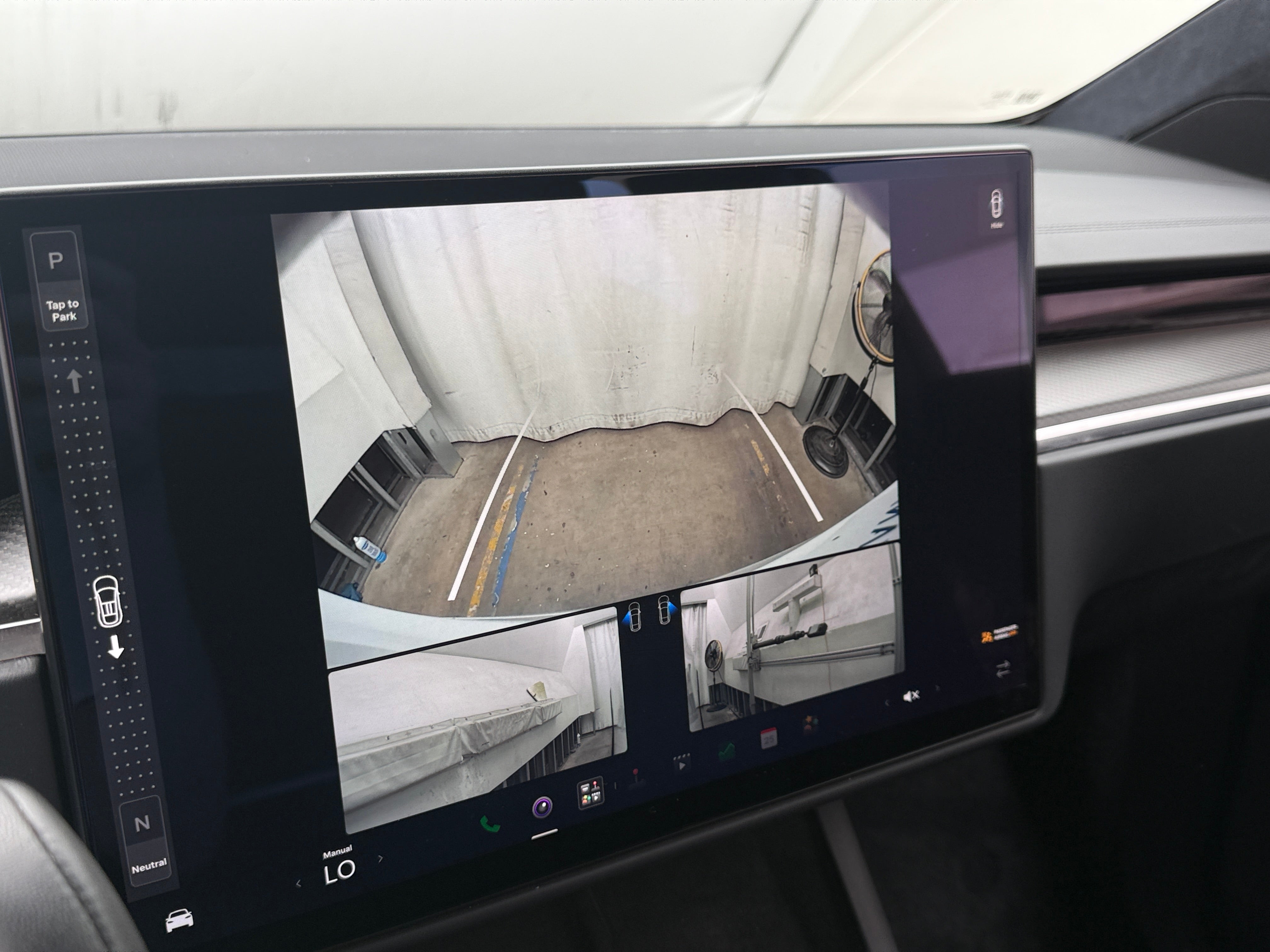 2022 Tesla Model X Plaid - Photo 18