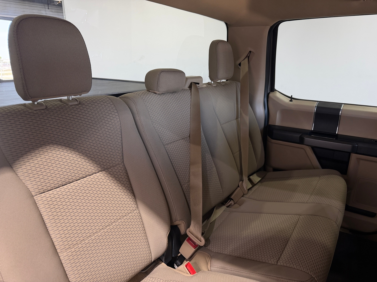 Thumbnail: 2020 Ford Econoline - 6
