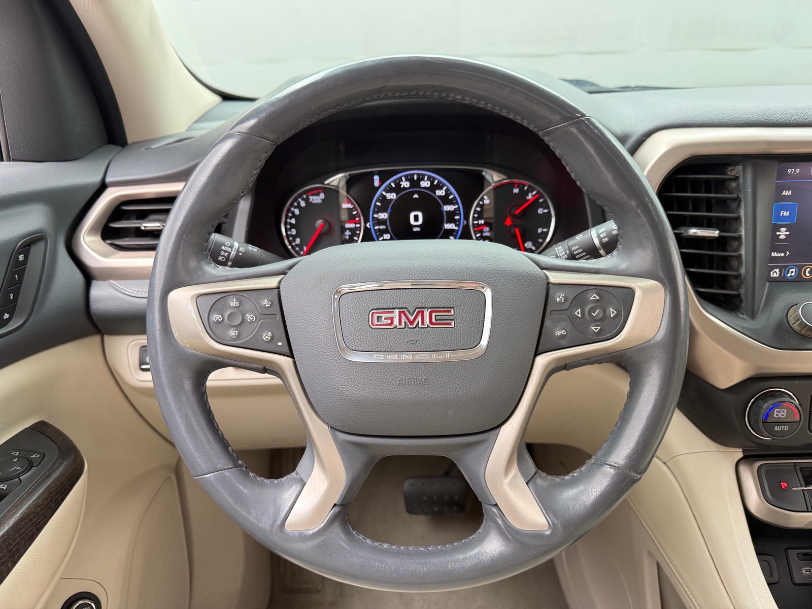 Thumbnail: 2020 GMC Acadia - 4