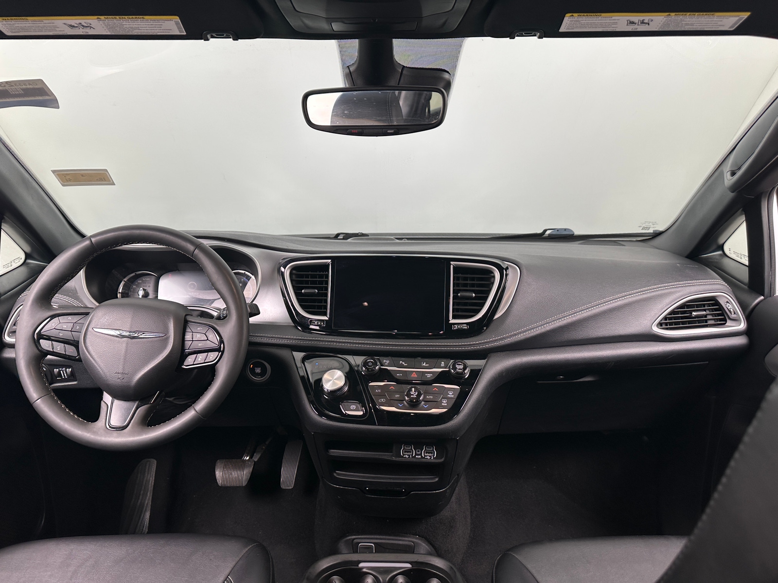 Thumbnail: 2024 Chrysler Pacifica - 2