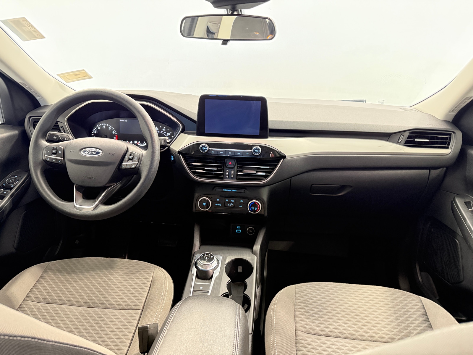 Thumbnail: 2021 Ford Escape - 3