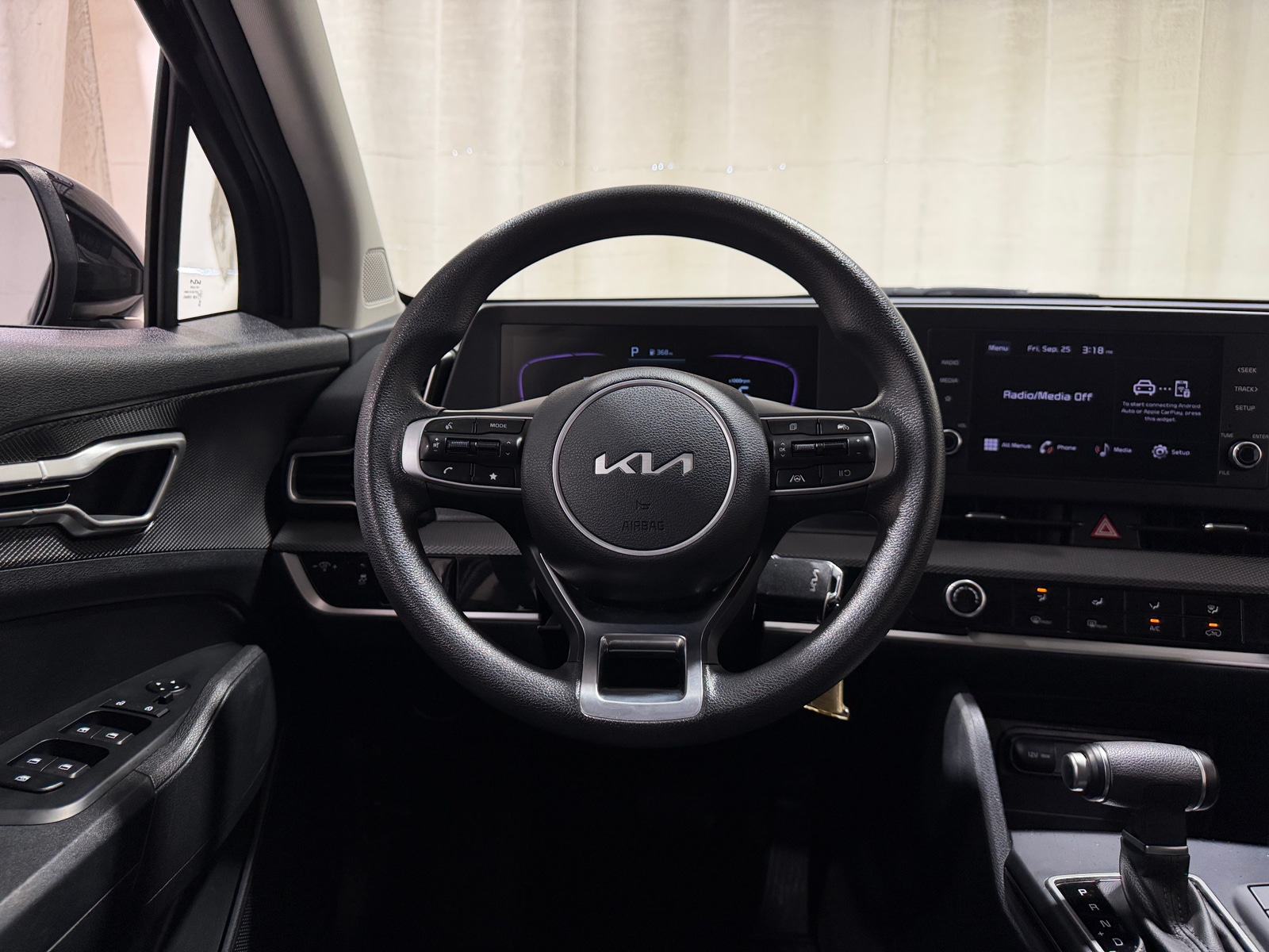 Thumbnail: 2025 Kia Sportage - 5