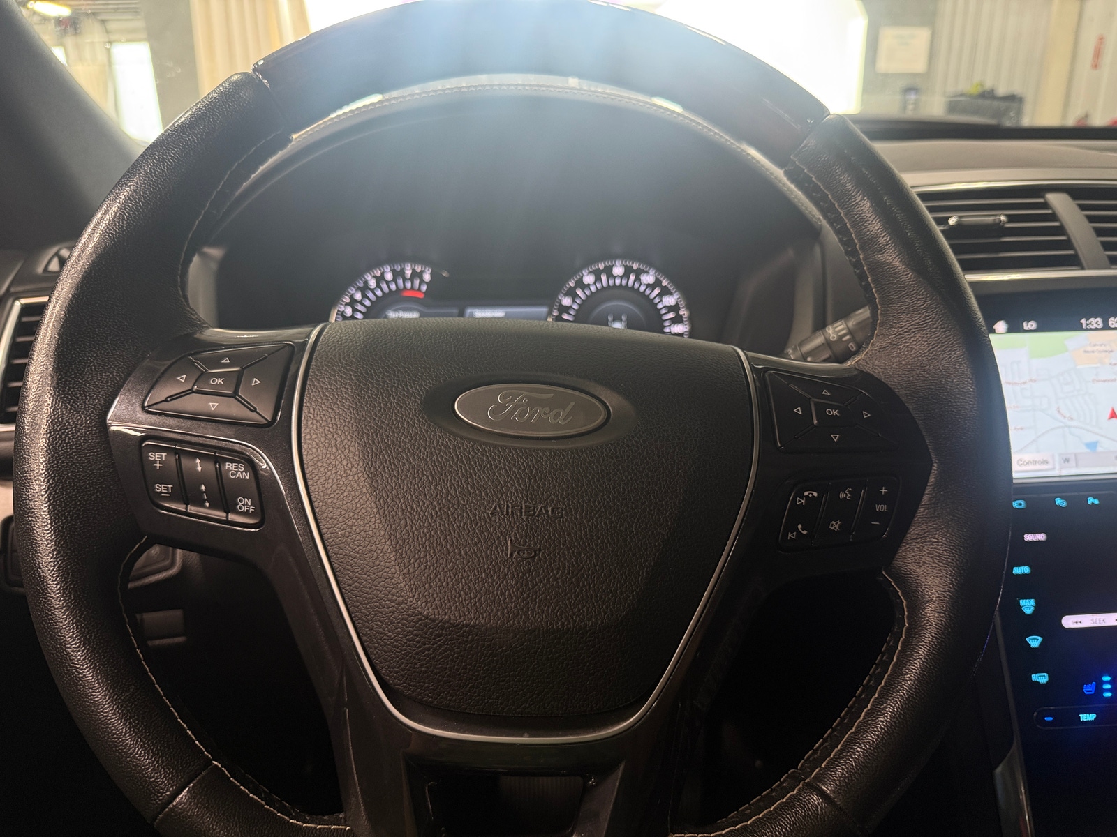 Thumbnail: 2019 Ford Explorer - 4