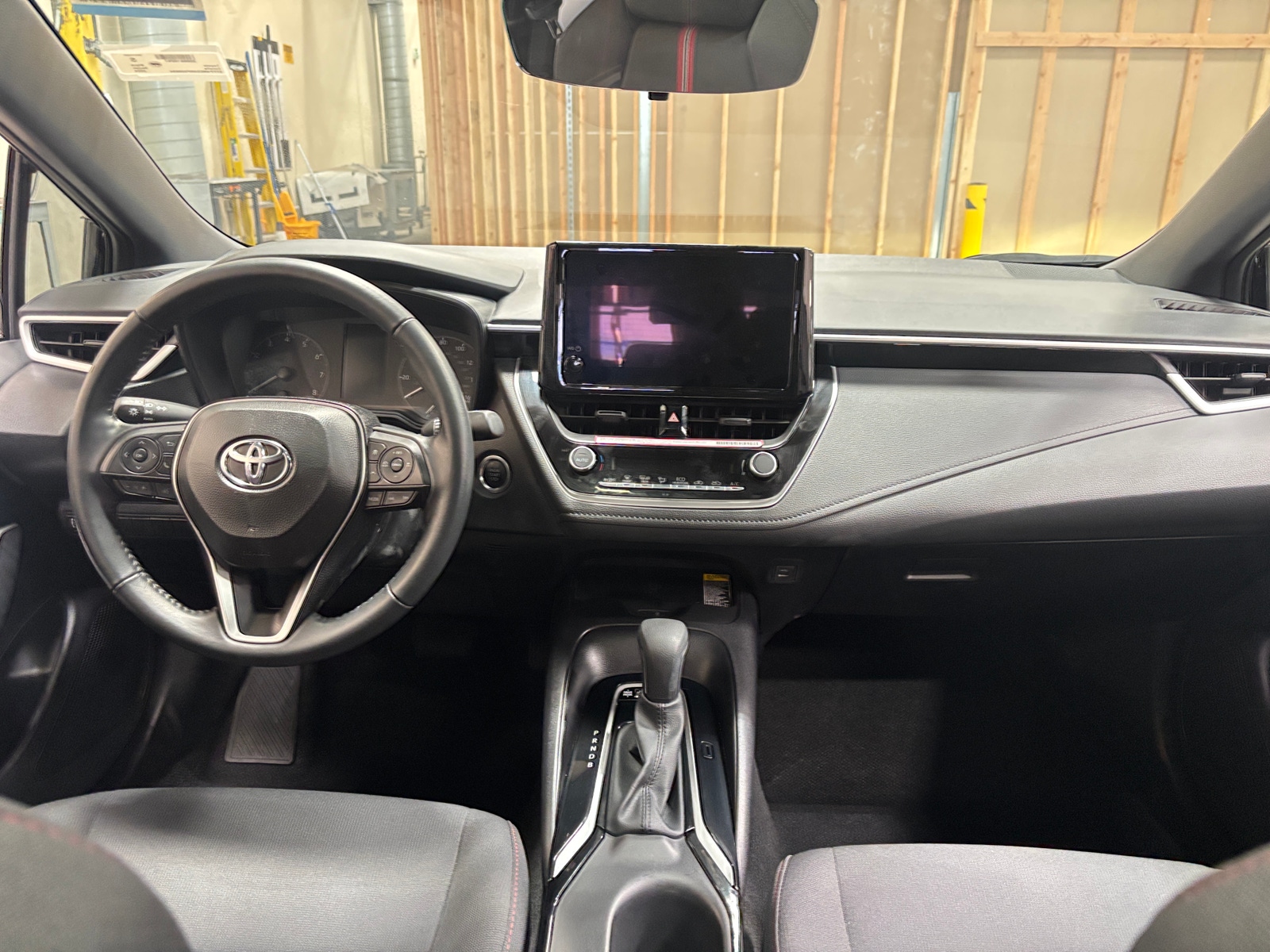 Thumbnail: 2024 Toyota Corolla - 3