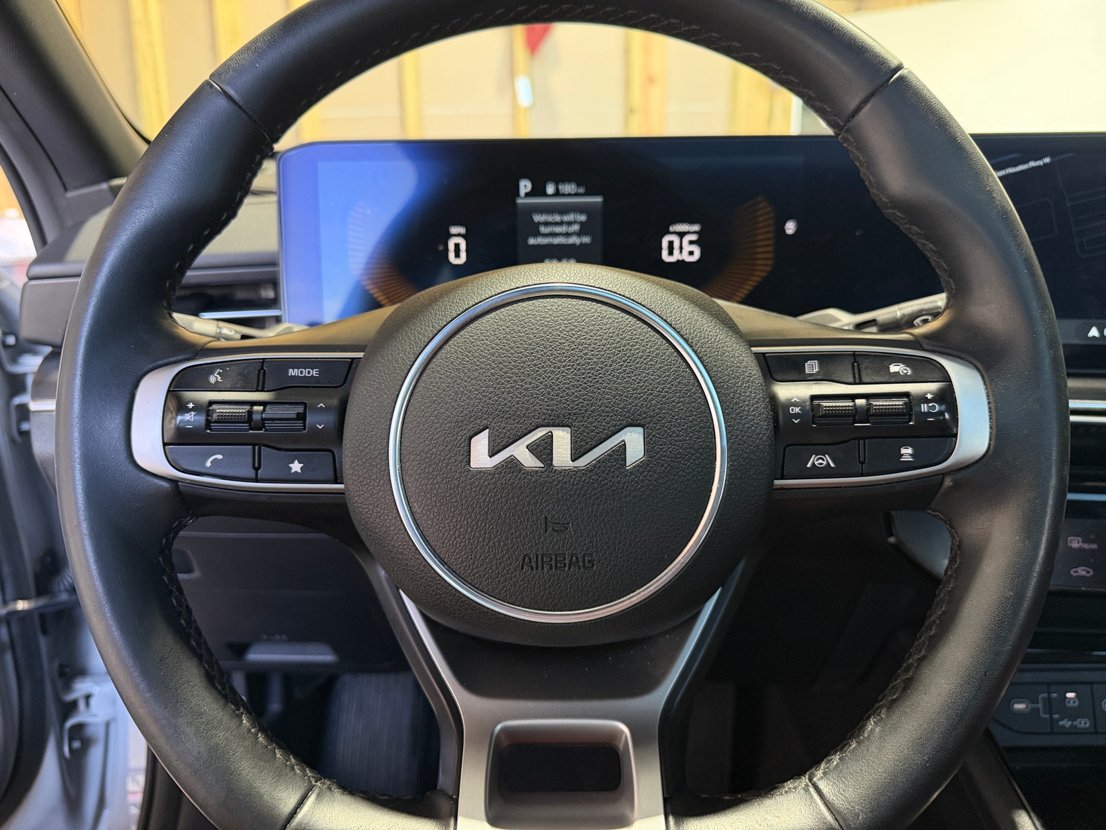 Thumbnail: 2025 Kia K5 - 4