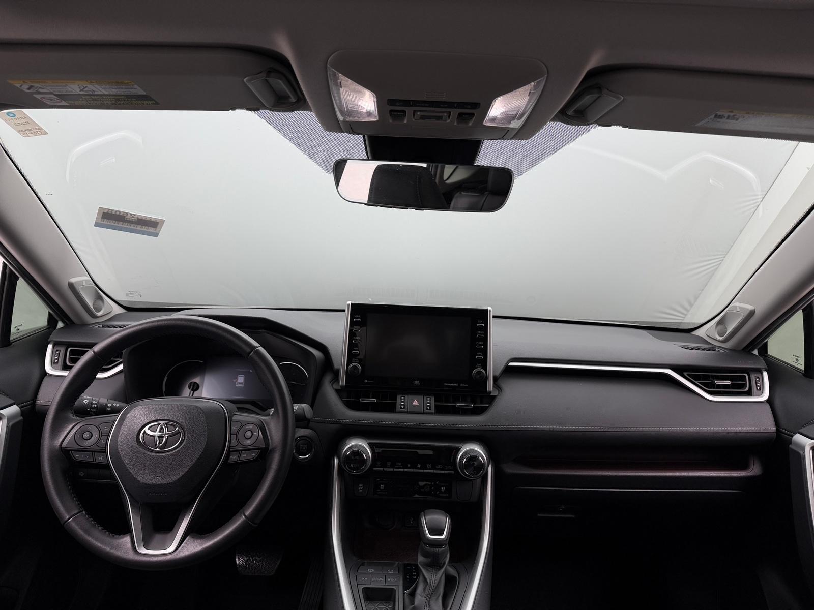 Thumbnail: 2022 Toyota RAV4 - 2