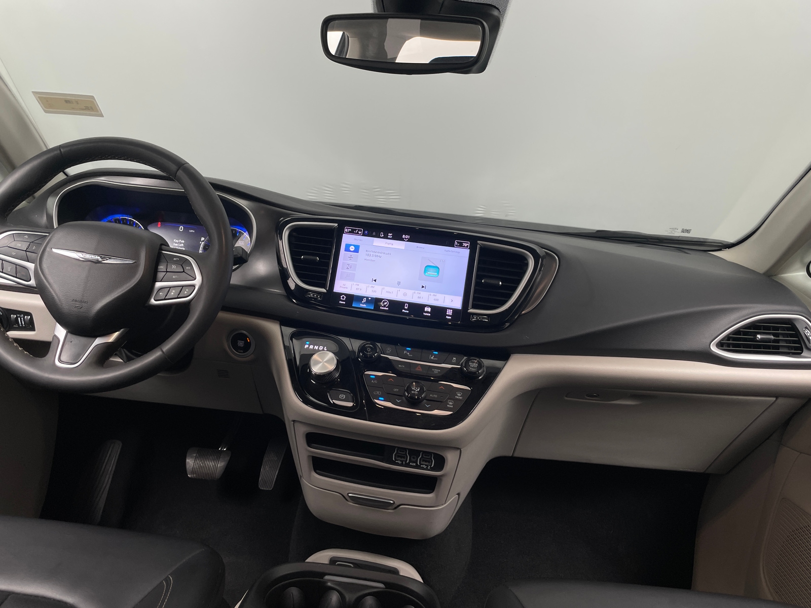 Thumbnail: 2024 Chrysler Pacifica - 2