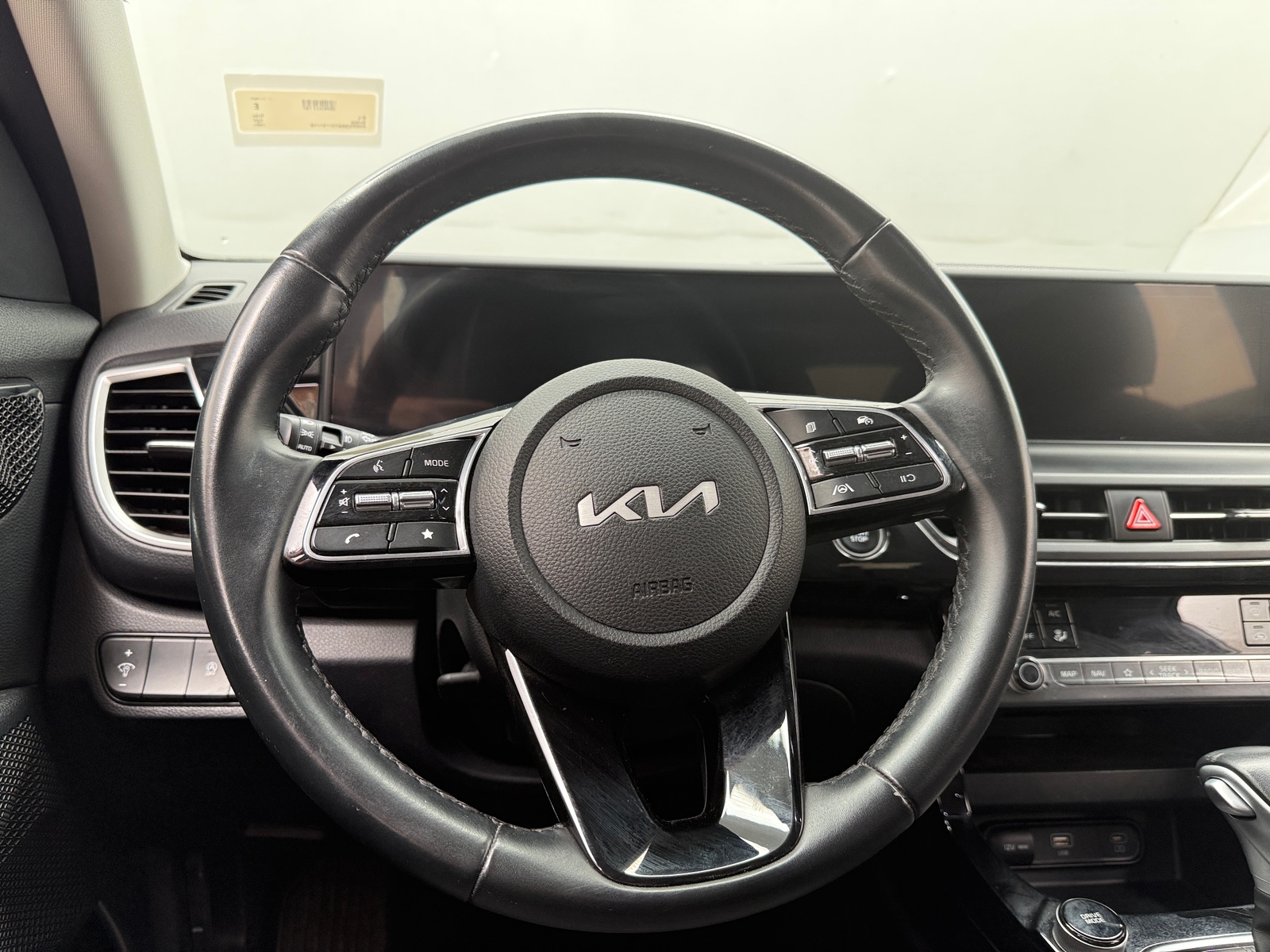 Thumbnail: 2025 Kia Seltos - 5