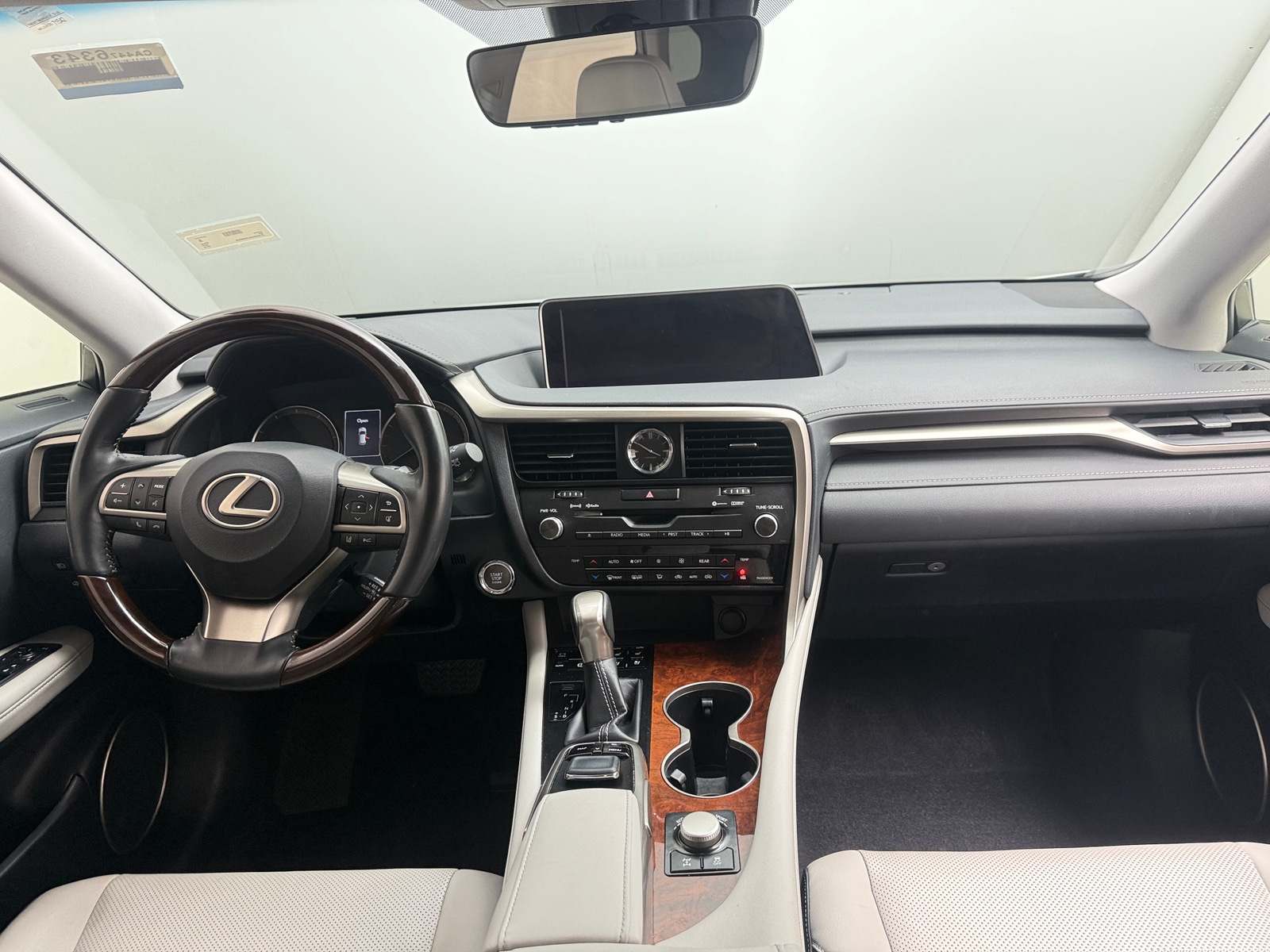 Thumbnail: 2018 Lexus RX - 3
