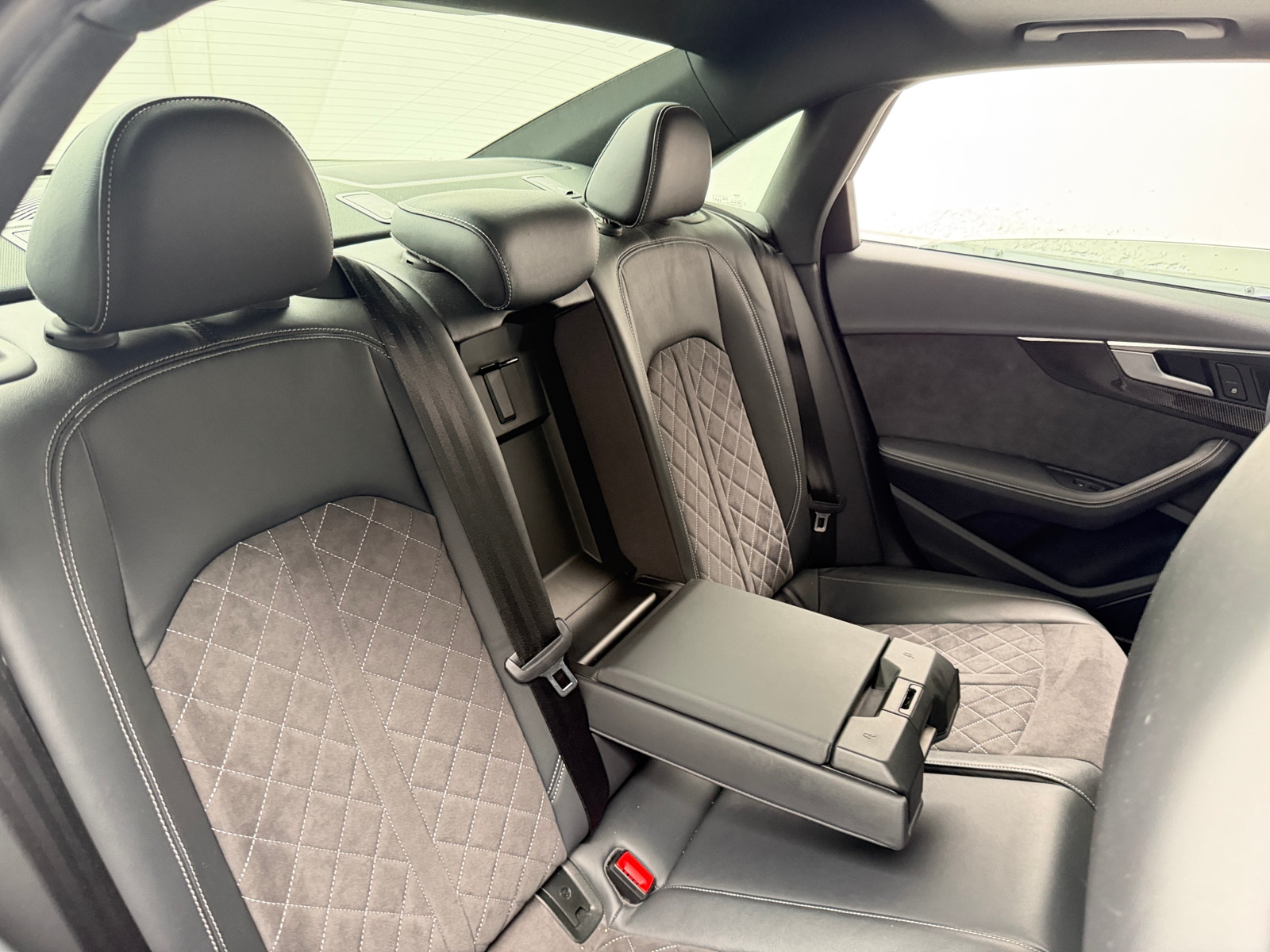 Thumbnail: 2019 Audi S4 - 5