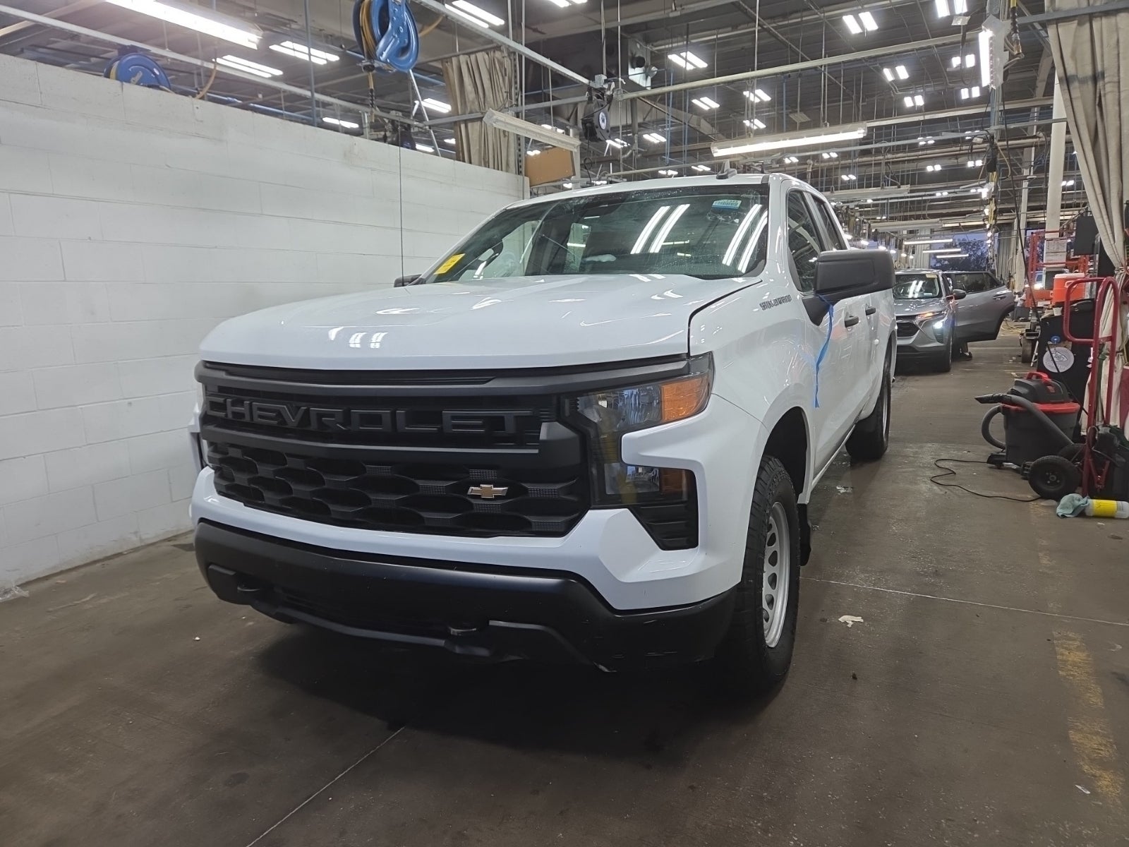 2023 Chevrolet Silverado 1500 4WD Double Cab 147" Work Truck