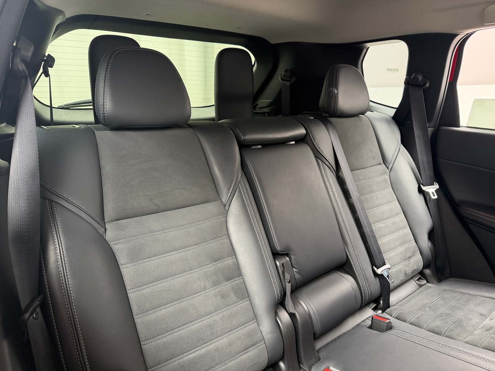 Thumbnail: 2025 Mitsubishi Outlander - 6