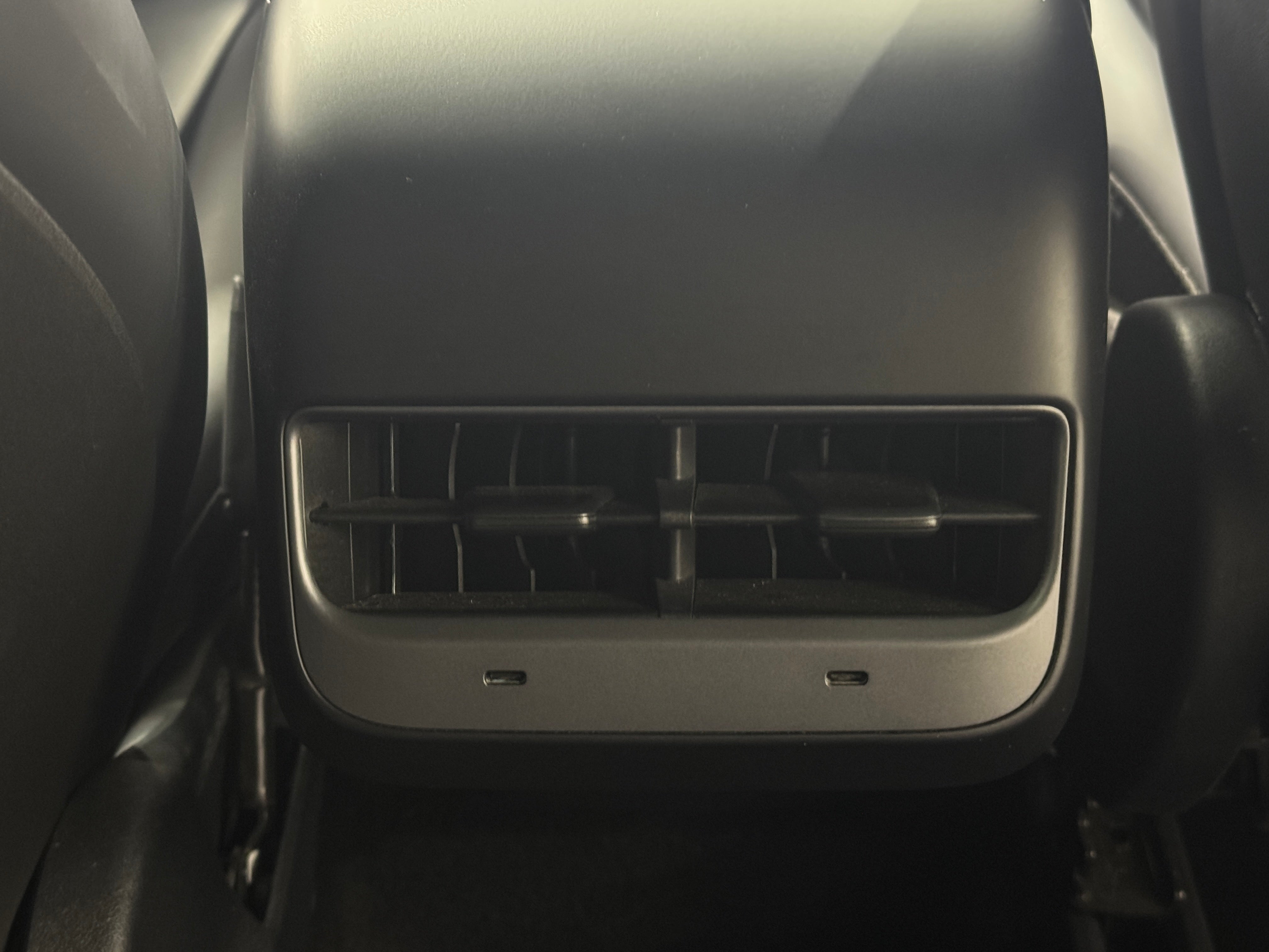 Used 2024 Tesla Model Y Long Range with VIN 7SAYGDED0RF122814 for sale in Auburn, WA