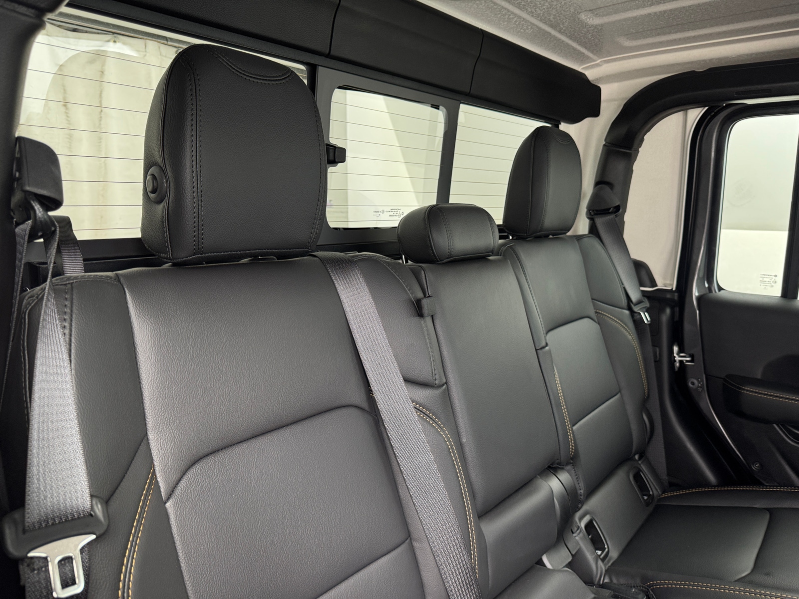 Thumbnail: 2025 Jeep Gladiator - 5