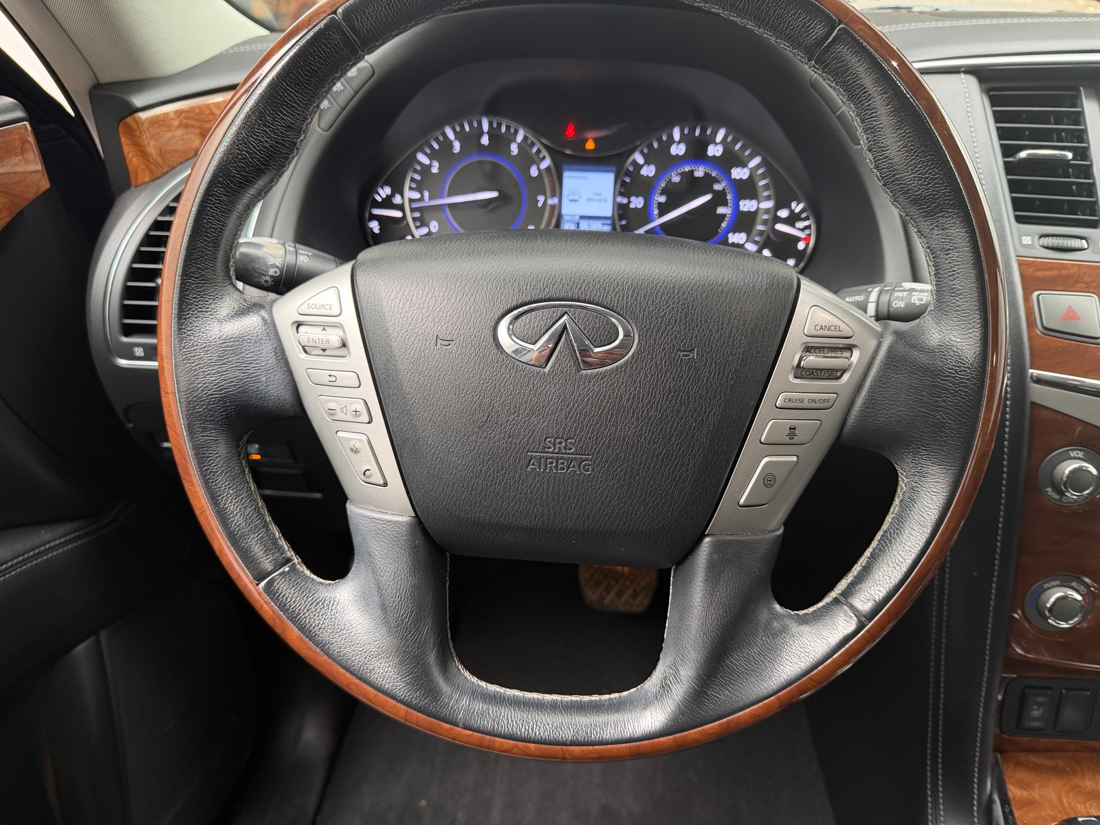 Thumbnail: 2019 INFINITI QX80 - 4