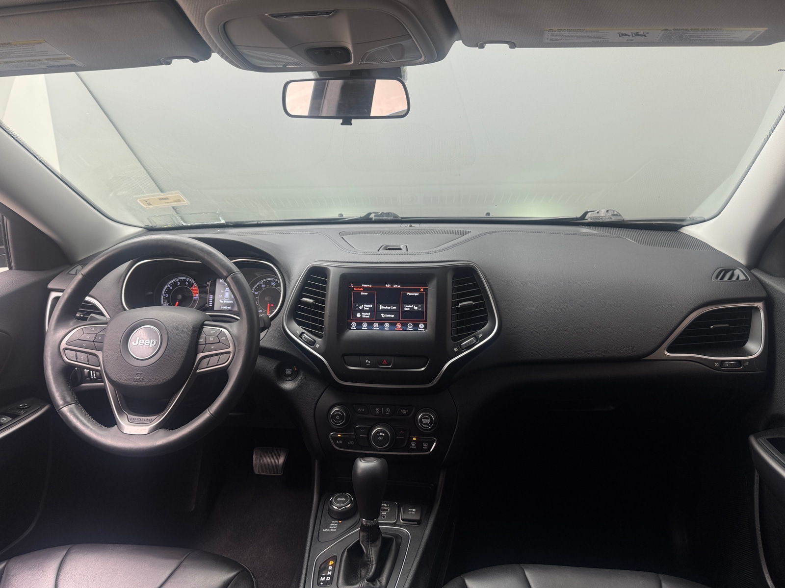 Thumbnail: 2019 Jeep Cherokee - 3