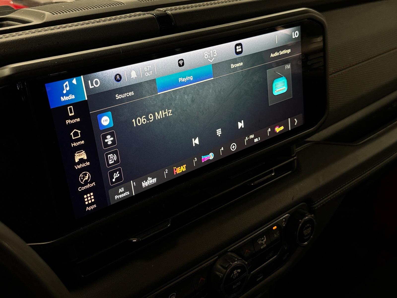 Thumbnail: 2024 Jeep Wrangler - 4
