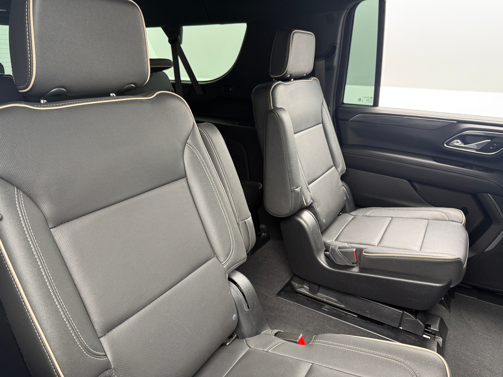 Thumbnail: 2023 GMC Yukon XL - 5