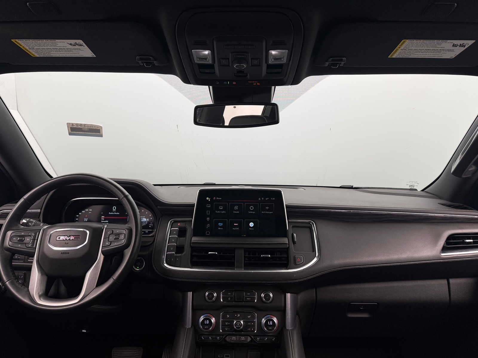 Thumbnail: 2023 GMC Yukon XL - 2